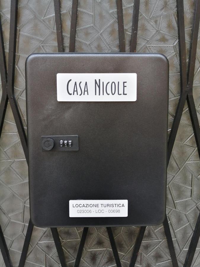 Casa Nicole Apartment Бардолино Екстериор снимка